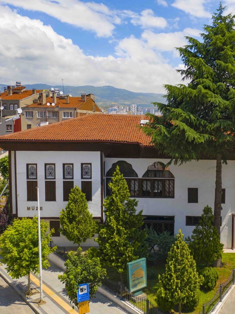 Latifoğlu Konağı